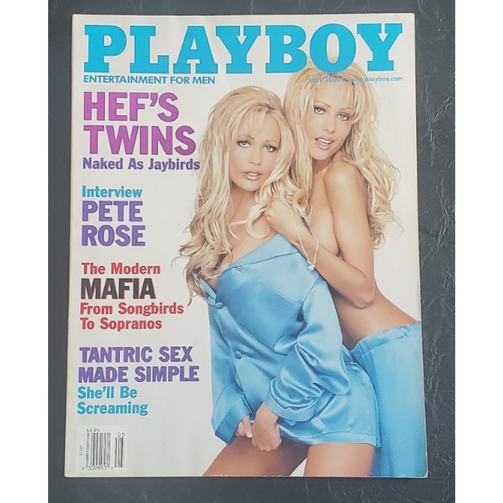 PLAYBOY - May, 2000 BENTLEY TWINS (Playmate BROOKE BERRY)