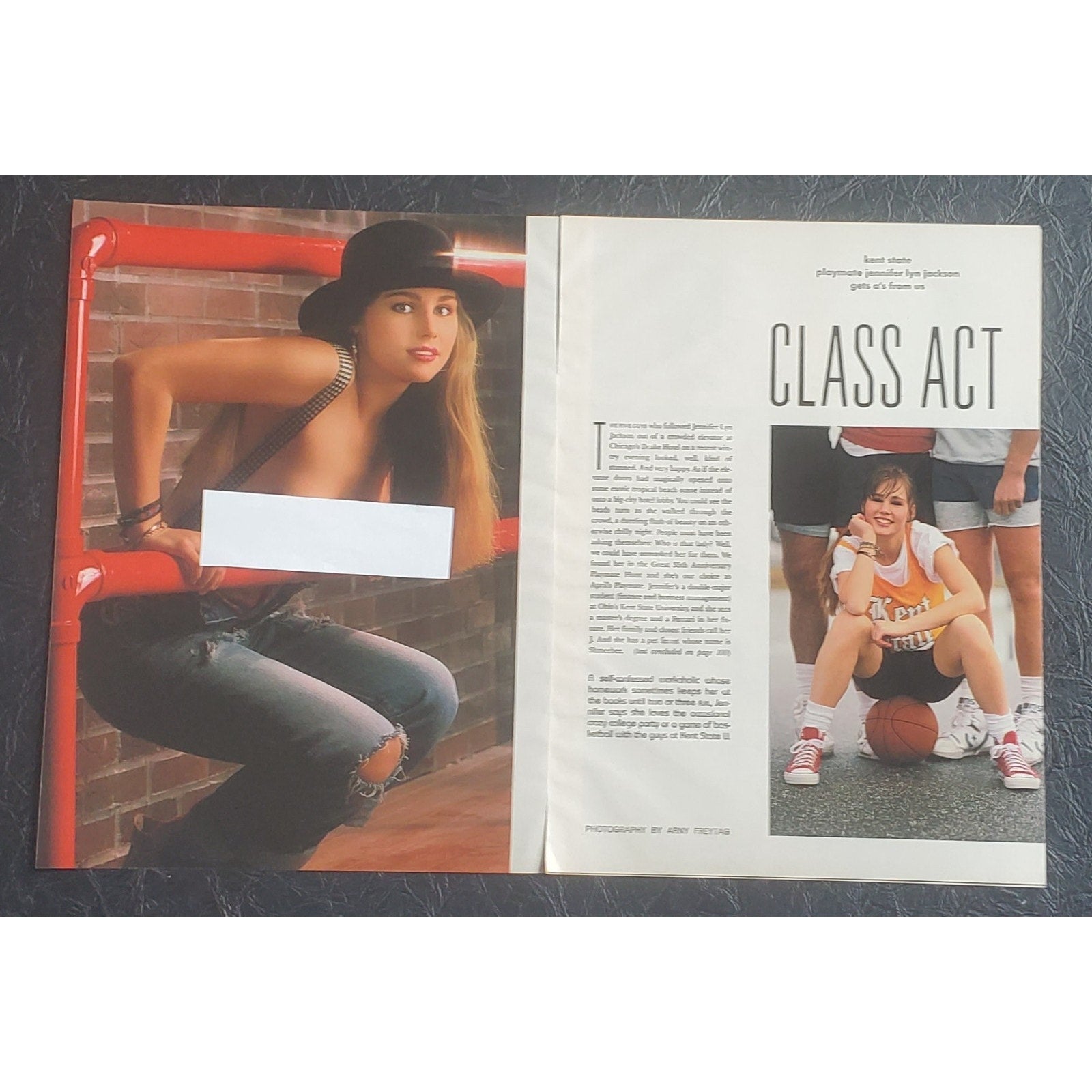 Playboy PICTORIAL ONLY - Playmate JENNIFER JACKSON April, 1989 7 pages