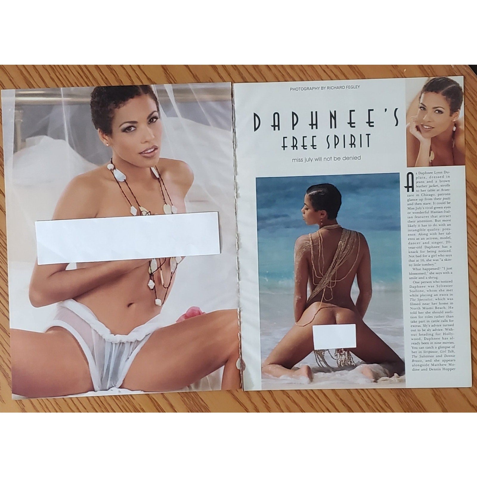 Playboy PICTORIAL ONLY - Playmate DAPHNEE LYNN DUPLAIX July, 1997 7 pages